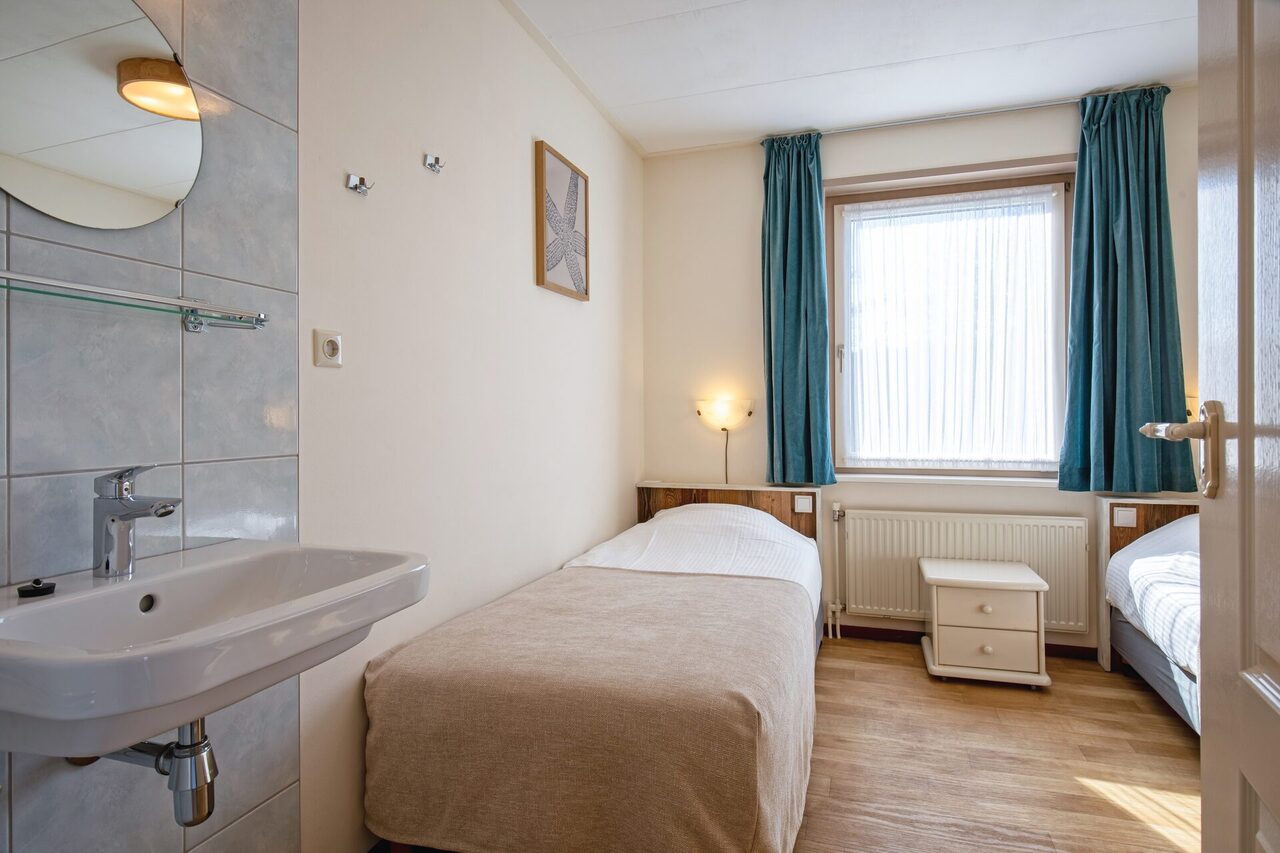 Schlafzimmer 2
